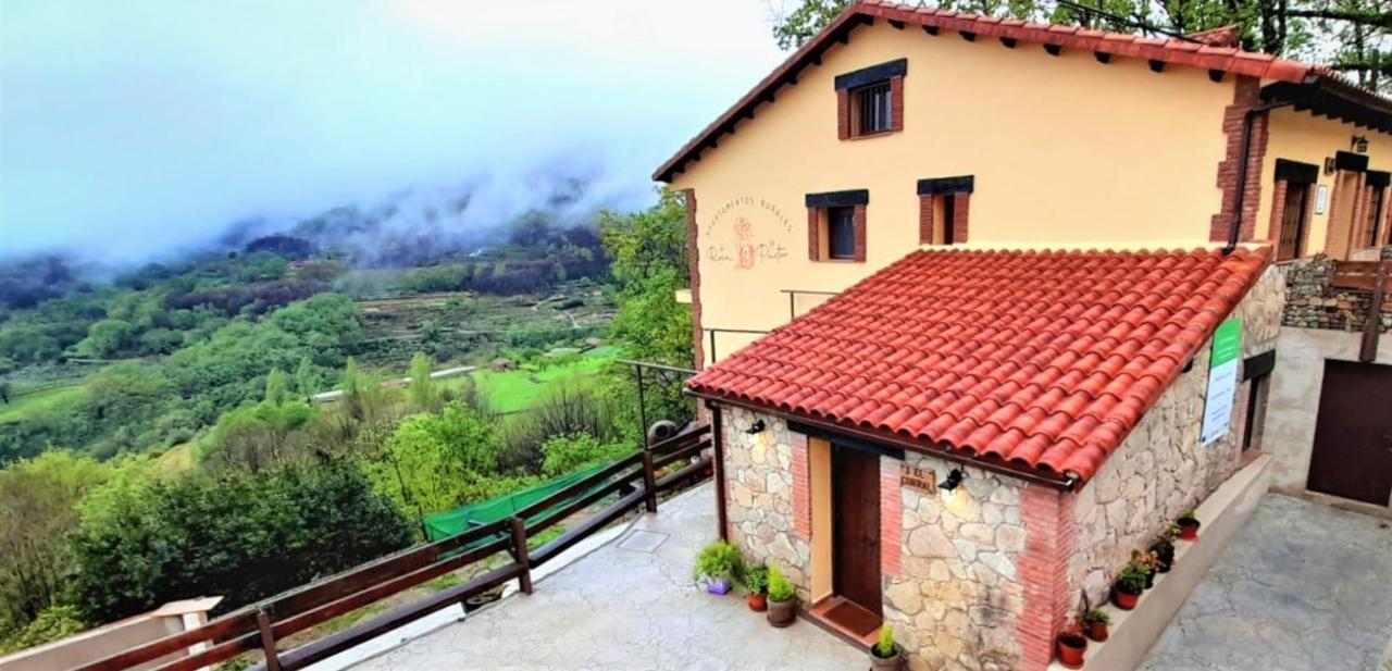 Apartamentos La Rosa Y El Pastor Guijo de Santa Bárbara Esterno foto